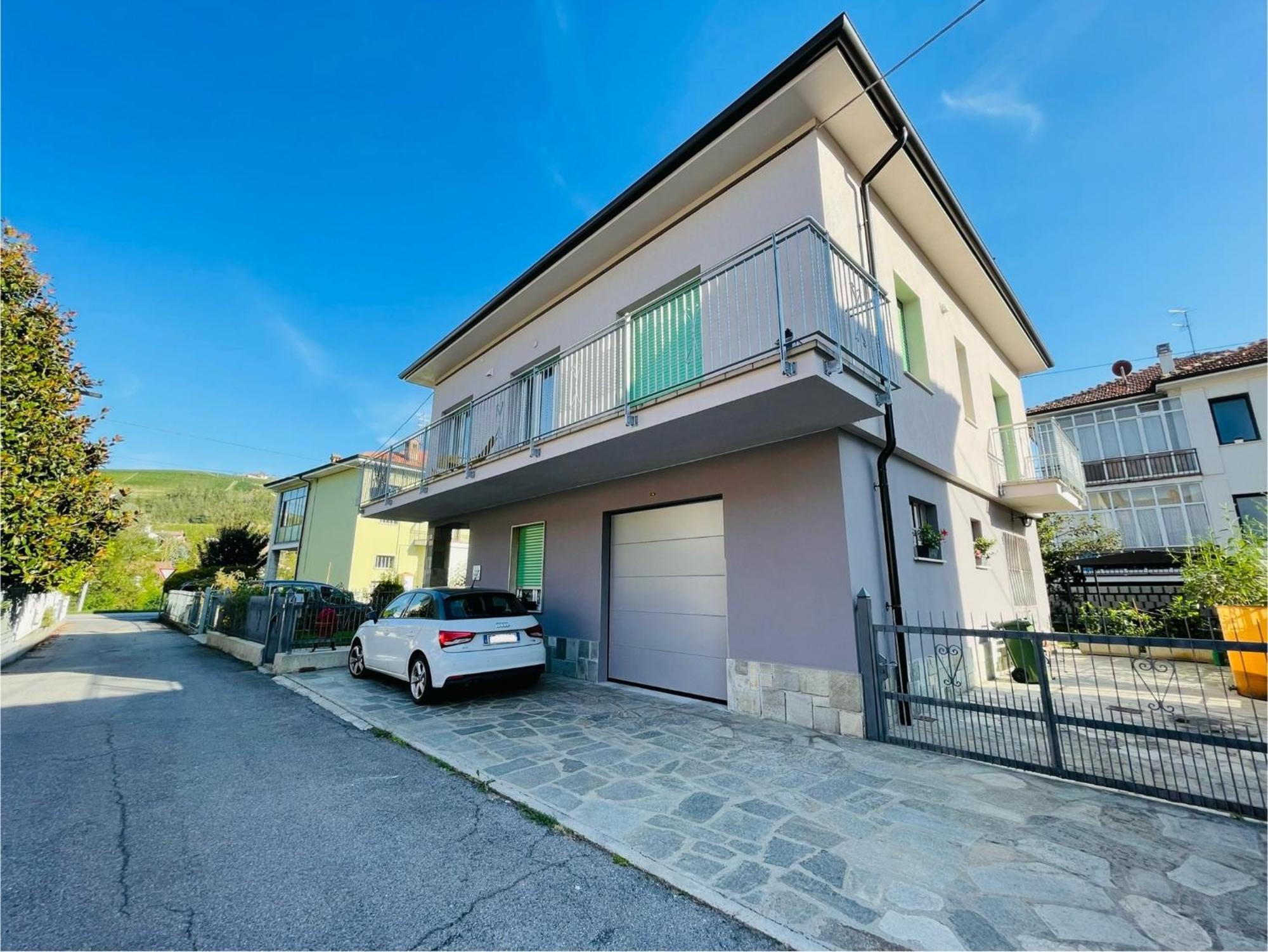 Casa Piero, Relax E Piscina Privata Tra Le Colline Delle Langhe Villa Alba  Exterior foto