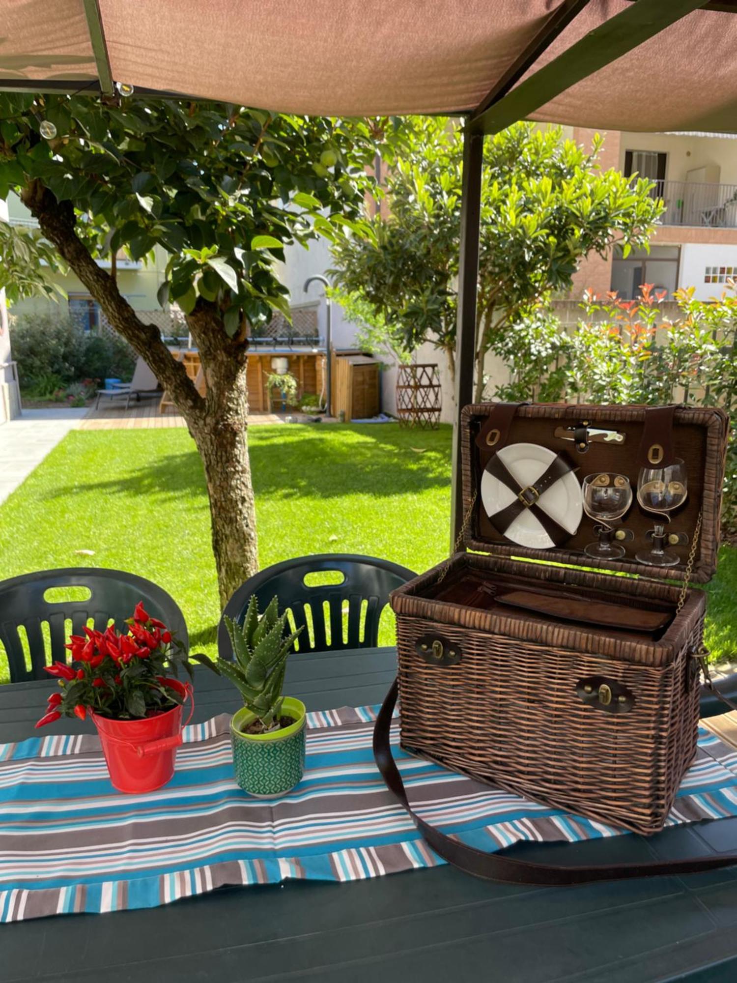 Casa Piero, Relax E Piscina Privata Tra Le Colline Delle Langhe Villa Alba  Exterior foto